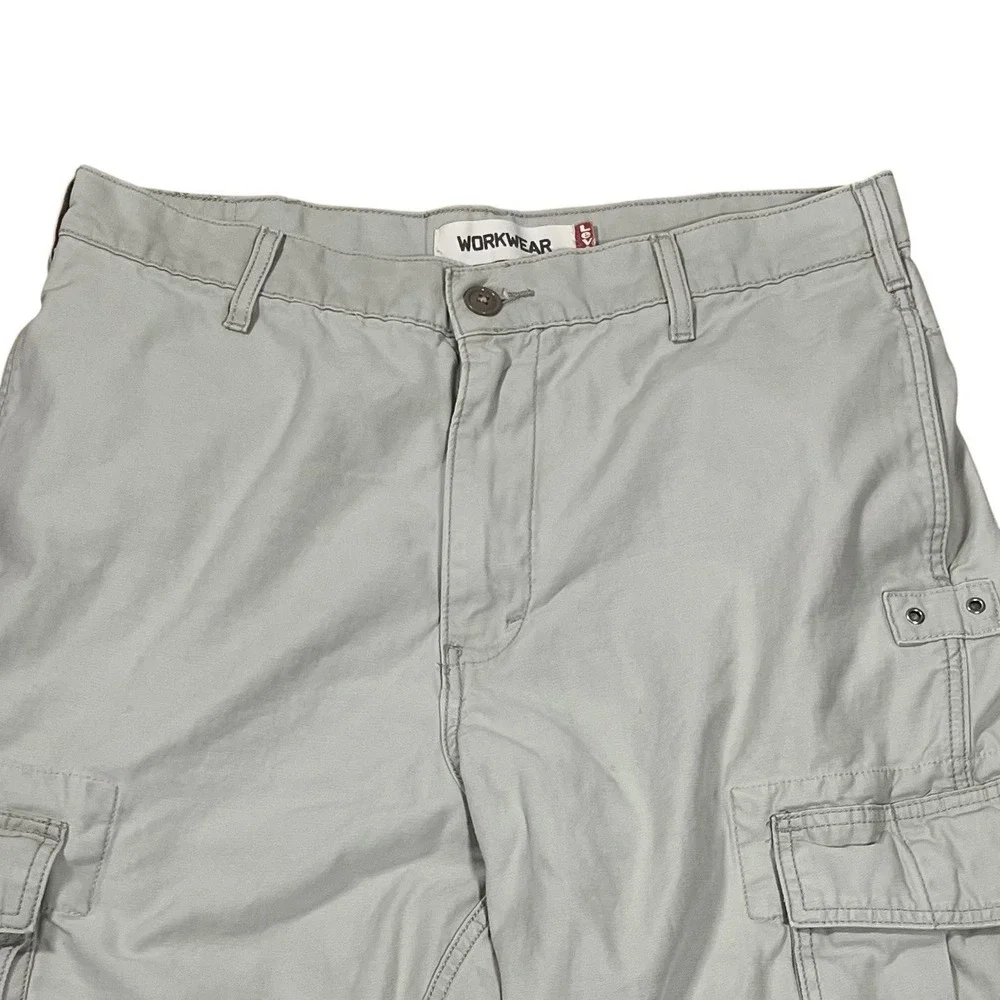 Vintage Levis Workwear Cargo Shorts Mens 33 (Fits 34x12) Khaki 100% Cotton Skate